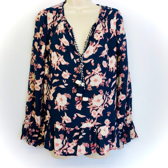 Jessica Simpson Navy Floral Popover Top - Picture 4 of 16